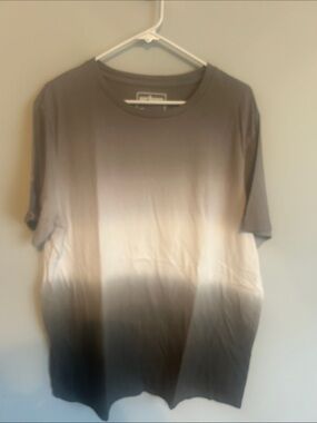 urban pipeline Gray to White Ombre Crew Neck Tee